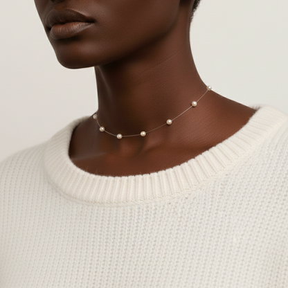 Aurelis Damen Halskette Unsichtbares Band Perlen-Optik Floating Pearl Weiß Choker