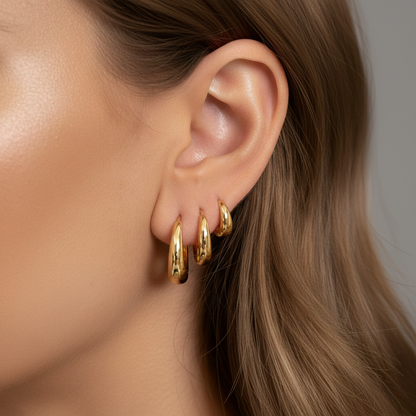 Aurelis Goldfarbe Creolen Set 3 Paar bauchige Chunky Hoops verschiedene Größen Damen