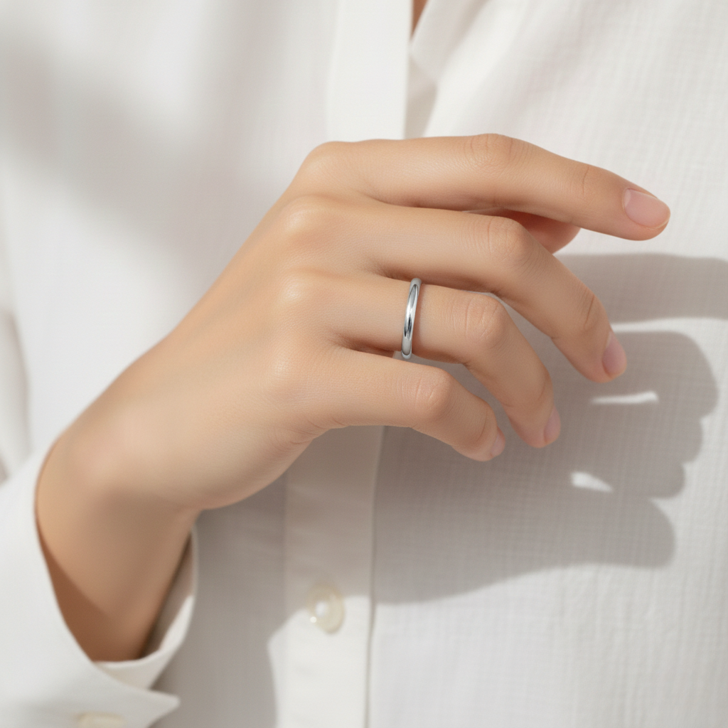 Aurelis Schmaler 2mm Edelstahl-Ring Goldfarben Minimalistisch Stacking-Design Wasserfest Damen